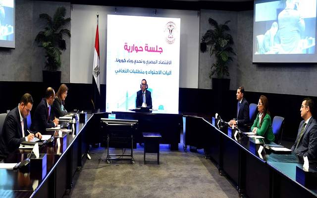 الوزراء المصري: هناك توجه عالمي نحو التعايش مع فيروس كورونا