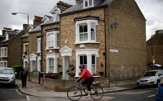 London house prices drop at fastest pace since decade