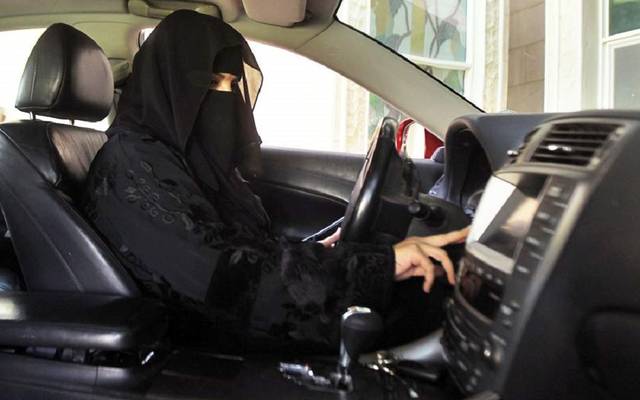 4 مدن سعودية تشهد فعاليات حول قيادة المرأة للسيارة