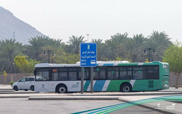 مشروع "حافلات المدينة المنورة" يستأنف خدمة نقل المستفيدين عبر أكثر من 100 محطة