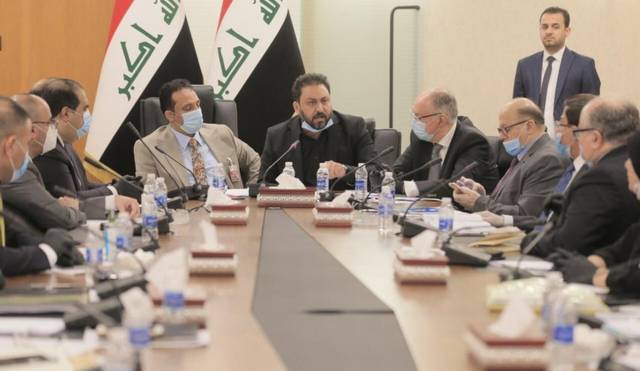 توصية نيابية بإعادة النظر في الرواتب بالعراق