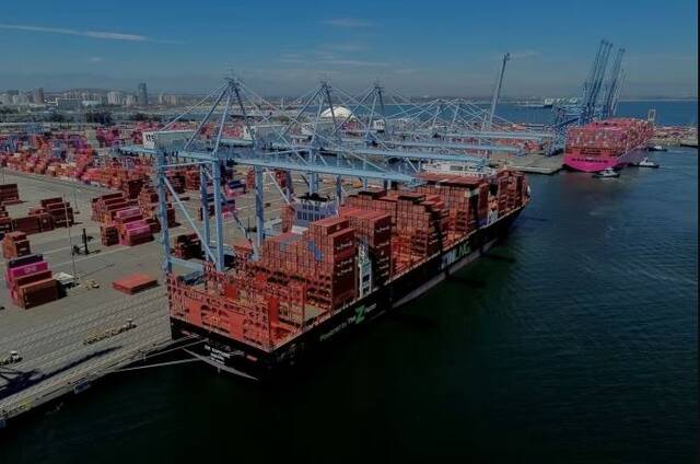 تراجع الصادرات اليابانية على أساس سنوي الشهر الماضي