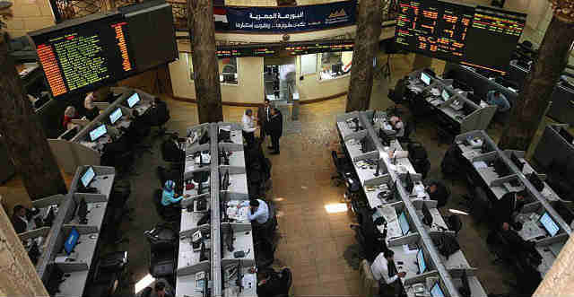 محللون يتوقعون استمرار جني الارباح على مؤشرات بورصة مصر