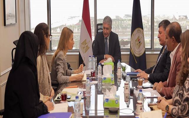 مصر واليونسكو تبحثان سبل تعزيز التعاون في مجال حماية وصون المواقع الأثرية