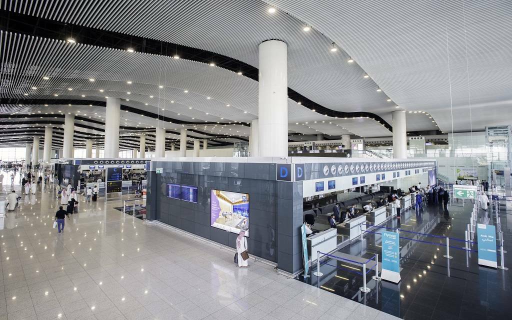 مطار الملك خالد الدولي الأول عالمياً في التزامه بمواعيد الرحلات