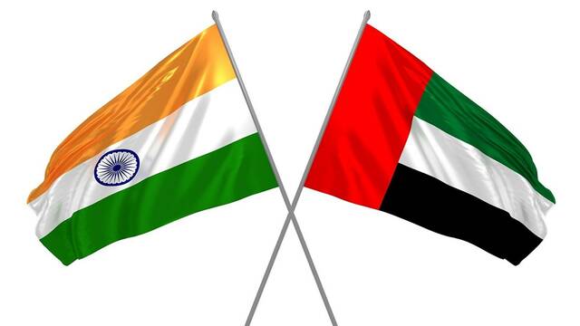 لأول مرة.. الهند تشتري النفط من الإمارات بالروبية