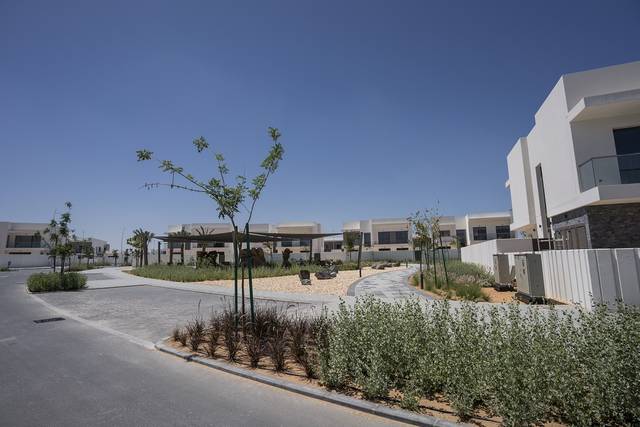 صورة من داخل أحد مواقع مشروع ياس ايكرز