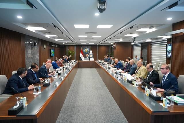 جانب من الجلسة