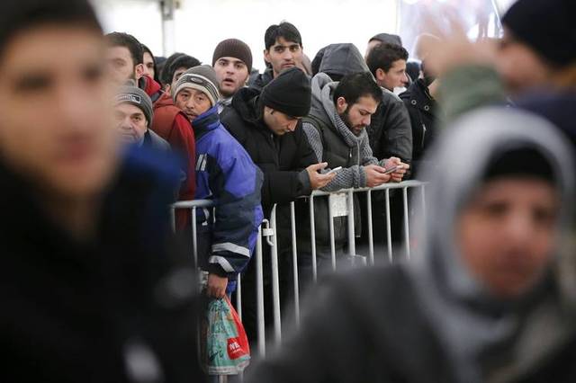 German jobless rate posts slight decline in June