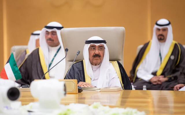 القضية الفلسطينية والشراكة الخليجية الأمريكية محور حديث أمير الكويت بقمة الرياض