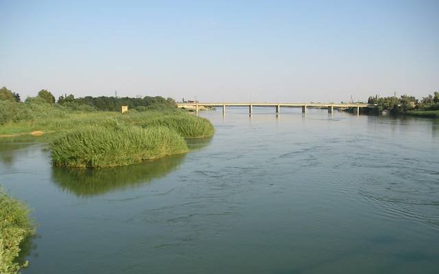 العراق يفاوض تركيا على حصته من مياه نهري دجلة والفرات معلومات مباشر