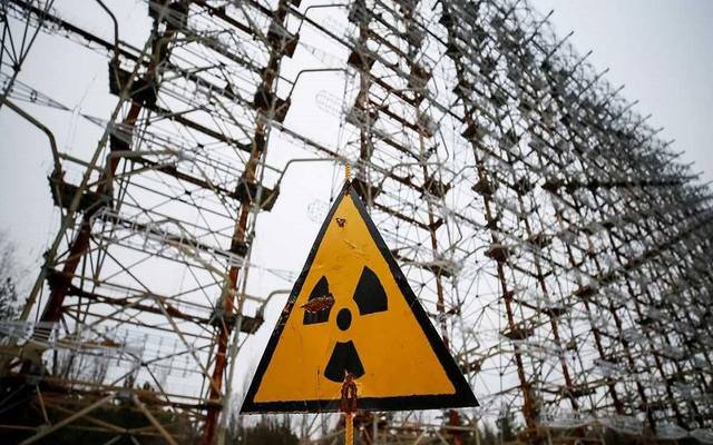 رئيس أوكرانيا يحذر من حدوث تلوث إشعاعي من محطة زابوريجيا للطاقة النووية