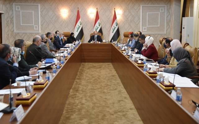 وزير المالية العراقي يرأس اجتماعاً لإعداد استراتيجية الموازنة للأعوام 2022-2024