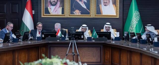 تحالف مجري يستعد للاستثمار في التقنية والتحول الرقمي بالسعودية