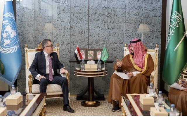 وزير الاقتصاد والتخطيط الأستاذ فيصل بن فاضل الإبراهيم و وزير التخطيط والتنمية الاقتصادية في جمهورية مصر الدكتور أحمد رستم