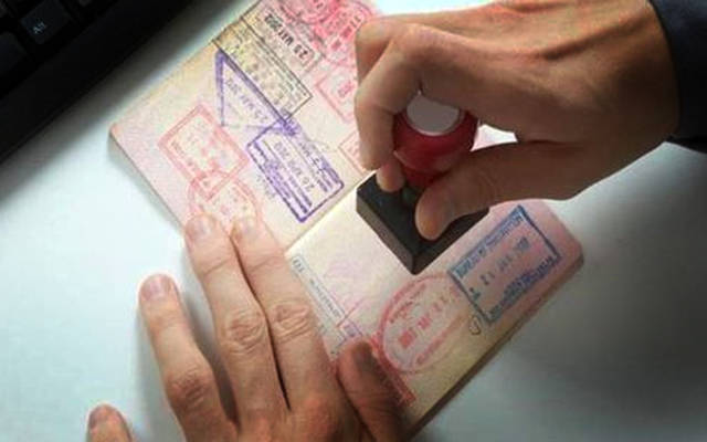 عُمان تعفي رعايا 103 دول من تأشيرات الدخول لـ 10 أيام