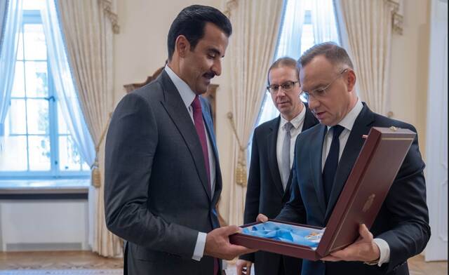 أمير قطر الشيخ تميم بن حمد آل ثاني والرئيس البولندي اندجي دودا