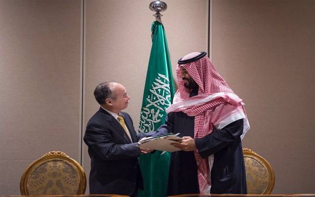 Saudi, SoftBank to build world's largest solar power project