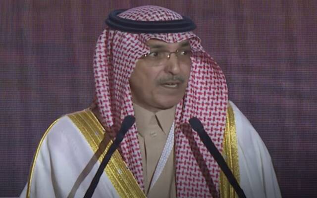 وزير المالية محمد بن عبدالله الجدعان خلال مؤتمر العُلا لاقتصادات الأسواق الناشئة 2026