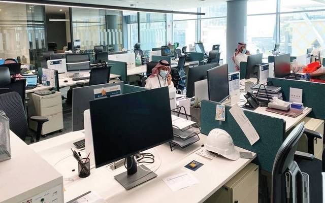 Saudi Arabia applies minimum wage raise for citizens in private sector