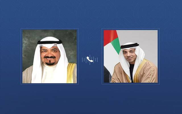 الشيخ منصور بن زايد آل نهيان نائب رئيس الدولة نائب رئيس مجلس الوزراء رئيس ديوان الرئاسة في الإمارات و الشيخ أحمد عبدالله الأحمد الصباح رئيس مجلس الوزراء في الكويت