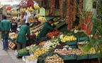 سوق للخضروات والفاكهه