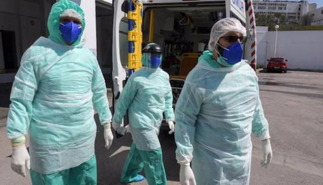 الإمارات تسجل 726 إصابة جديدة وحالتي وفاة بفيروس كورونا
