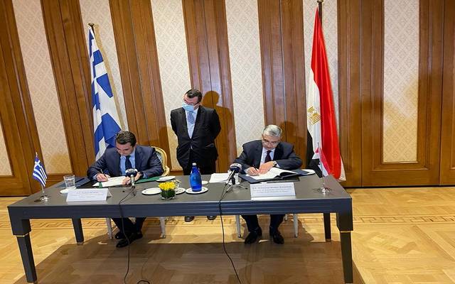 مصر واليونان توقعان مذكرة تفاهم للربط الكهربائي بين البلدين