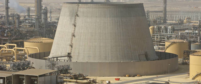 الموافقة على القوائم المالية وتقرير مراقب الحسابات للعام المالي من العام السابق