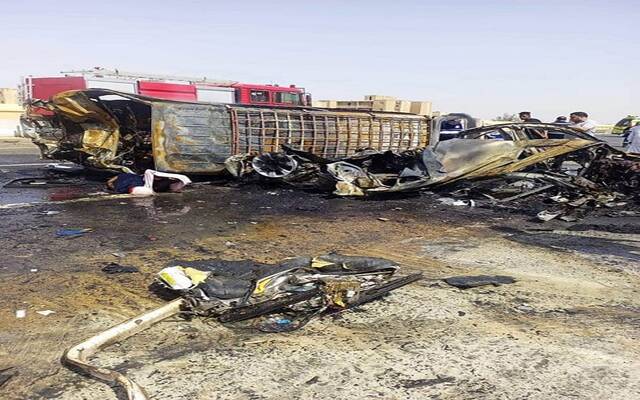 في حصيلة أولية.. وفاة 8 وإصابة 12 آخرين بحادث تصادم قطار مع ميني باص بمصر