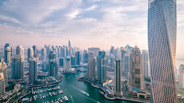 إنفوجرافيك.. تعرف على ترتيب دبي بين المدن السياحية الأغلى في سعر العقار