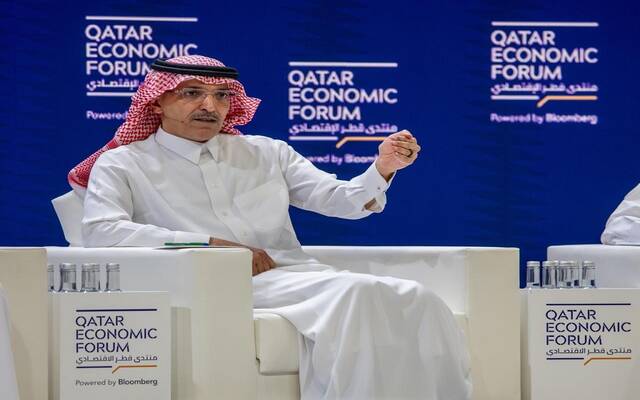 وزير المالية محمد بن عبدالله الجدعان خلال منتدى قطر الاقتصادي