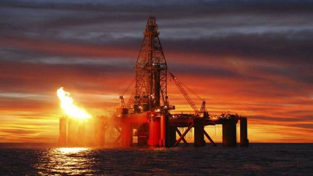 Oil settles near stability on Tuesday