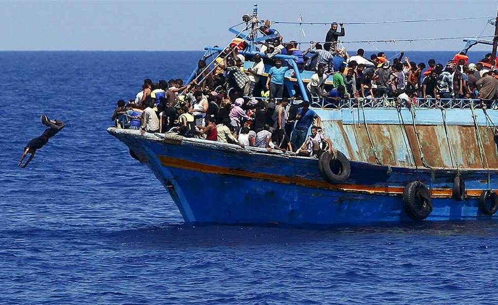 تونس وإيطاليا تبحثان جهود مكافحة الهجرة غير الشرعية وتوسيع آفاق التعاون أمنياً