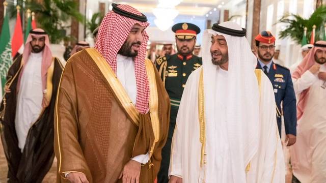 ولي عهد السعودية ومحمد بن زايد يؤكدان العزم على التصدي للأعمال الإرهابية الحوثية
