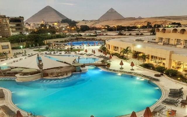 مساهمو الشمس بيراميدز يقرون توقيع عقد قرض مع الأهلي المصري لتطوير الفندق
