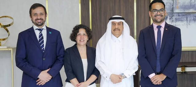 خلال اللقاء