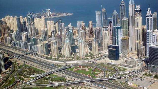 3.3 مليار درهم تستقبلها دبي شهرياً استثمارات عقارية