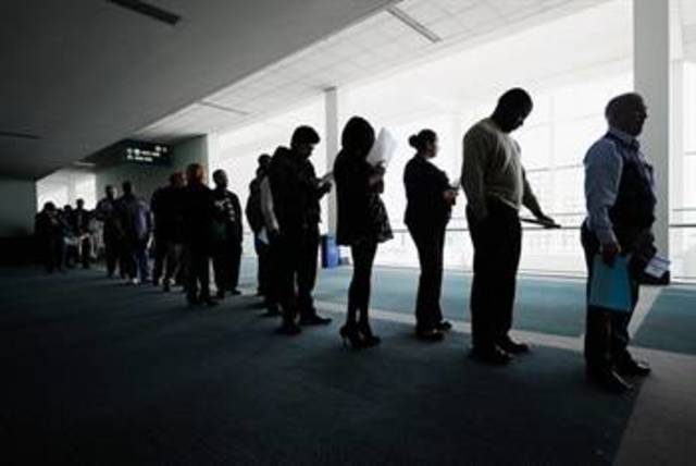 US jobless claims fall, signal improved labour market