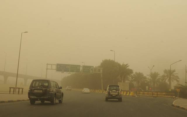 الأرصاد الجوية: أمطار متفرقة ورعدية وشديدة الغزارة ببعض مناطق الكويت