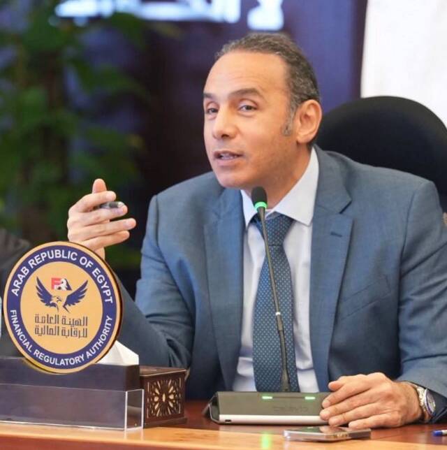 إسلام عزام رئيس الهيئة العامة للرقابة المالية