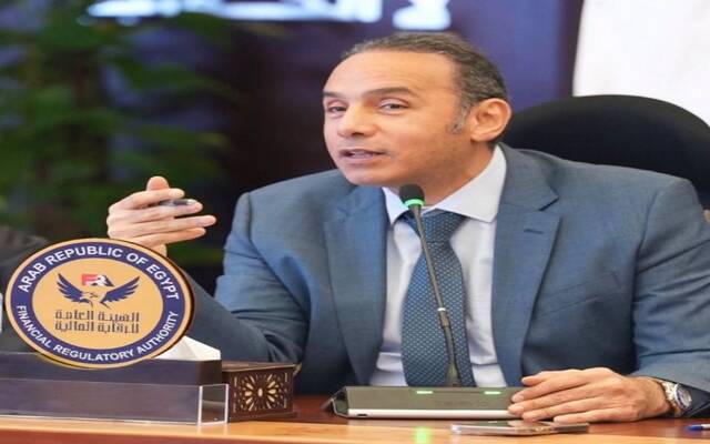 الدكتور إسلام عزام رئيس مجلس إدارة الهيئة العامة للرقابة المالية في مصر