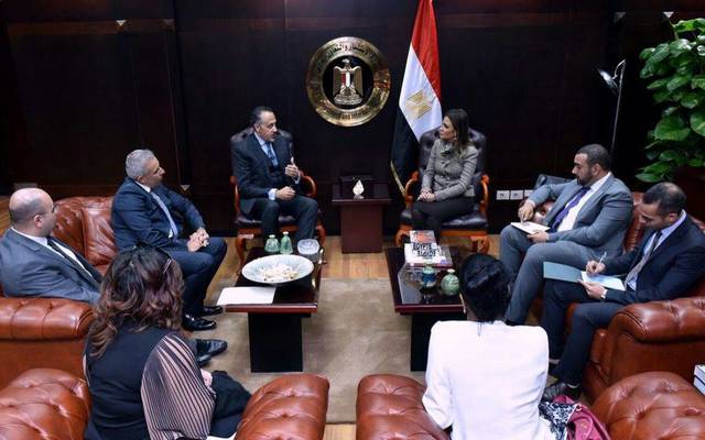 وزيرة الاستثمار في مقابلة مع حسين شبكشي - الصورة من بيان الوزارة