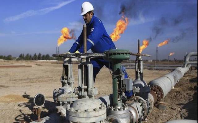 العراق يناقش آليات تصدير النفط إلى لبنان مقابل منتجات صناعية وزراعية
