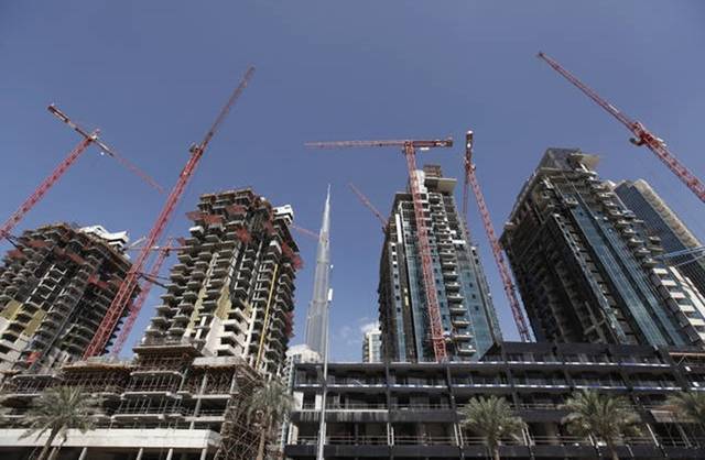 الإمارات تستحوذ على نصف عقود الإنشاءات الخليجية