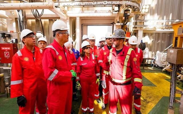 كريم بدوي وزير البترول والثروة المعدنية المصري