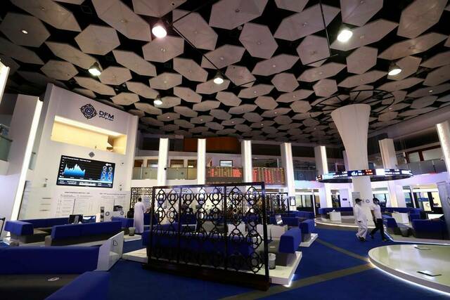المستثمرون الأجانب يشترون أسهماً إماراتية بـ40.2 مليون دولار خلال يناير 2025