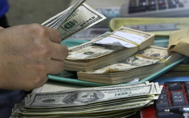 وكالة: عمان تصدر سندات دولارية على 3 شرائح