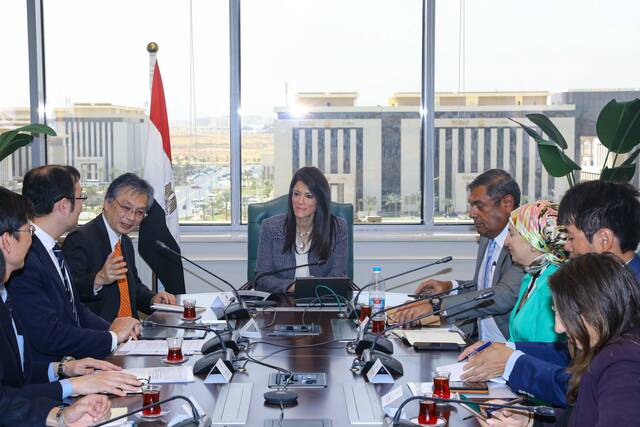 مصر تبحث تعزيز تعاونها الاقتصادي مع اليابان