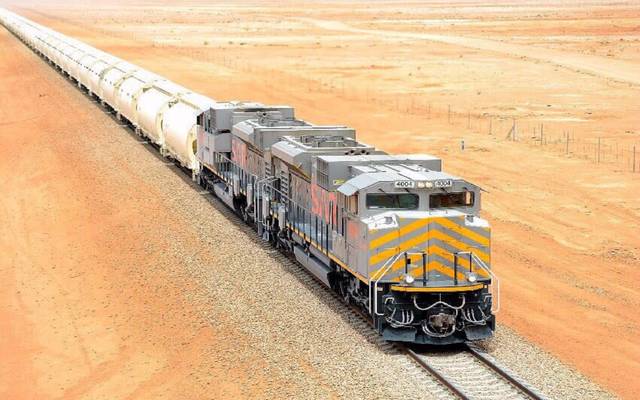 الخطوط الحديدية السعودية توقع عقداً لنقل الحجر الجيري لمدة 10 أعوام